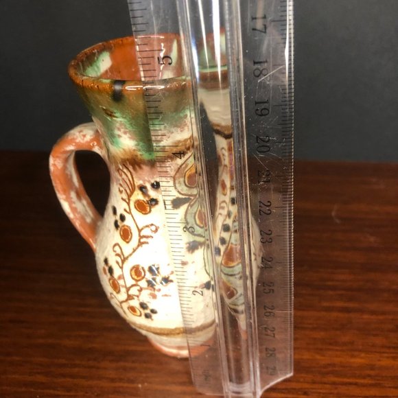 Beautiful Hand Painted Pottery Vase Signed 4” - Picture 9 of 10